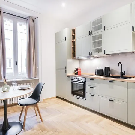 Easylife - Raffinato Nido Urbano In Porta Venezia Apartment